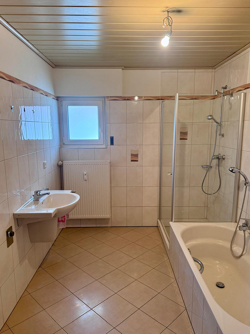 Erstbezug nach Sanierung | 120 m² | Neue Einbauküche | Garage | Ruhige Lage in Fürth-Lörzenbach – Mitlechterner Straße 9, 64658 Fürth (Odenwald)(Lörzenbach) – Vorschaubild 13