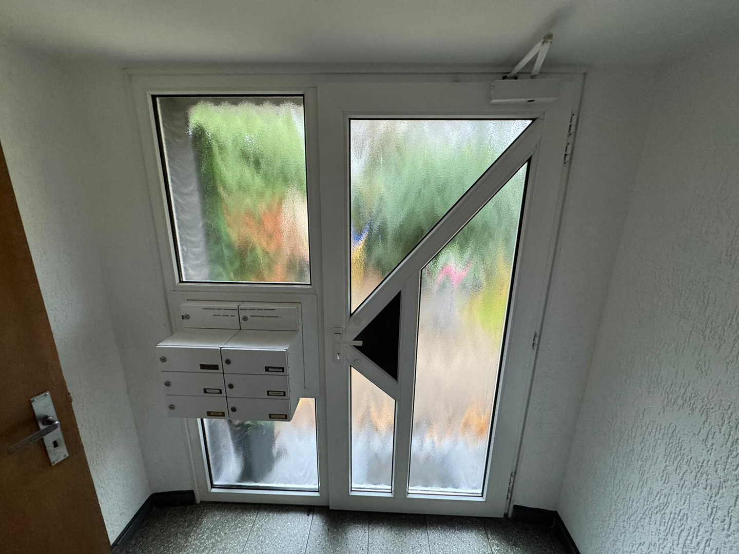 Attraktive und frisch renovierte 3-Zimmer-Wohnung in gepflegtem Mehrfamilienhaus – Lindhorststraße 10, 46240 Bottrop – Vorschaubild 4