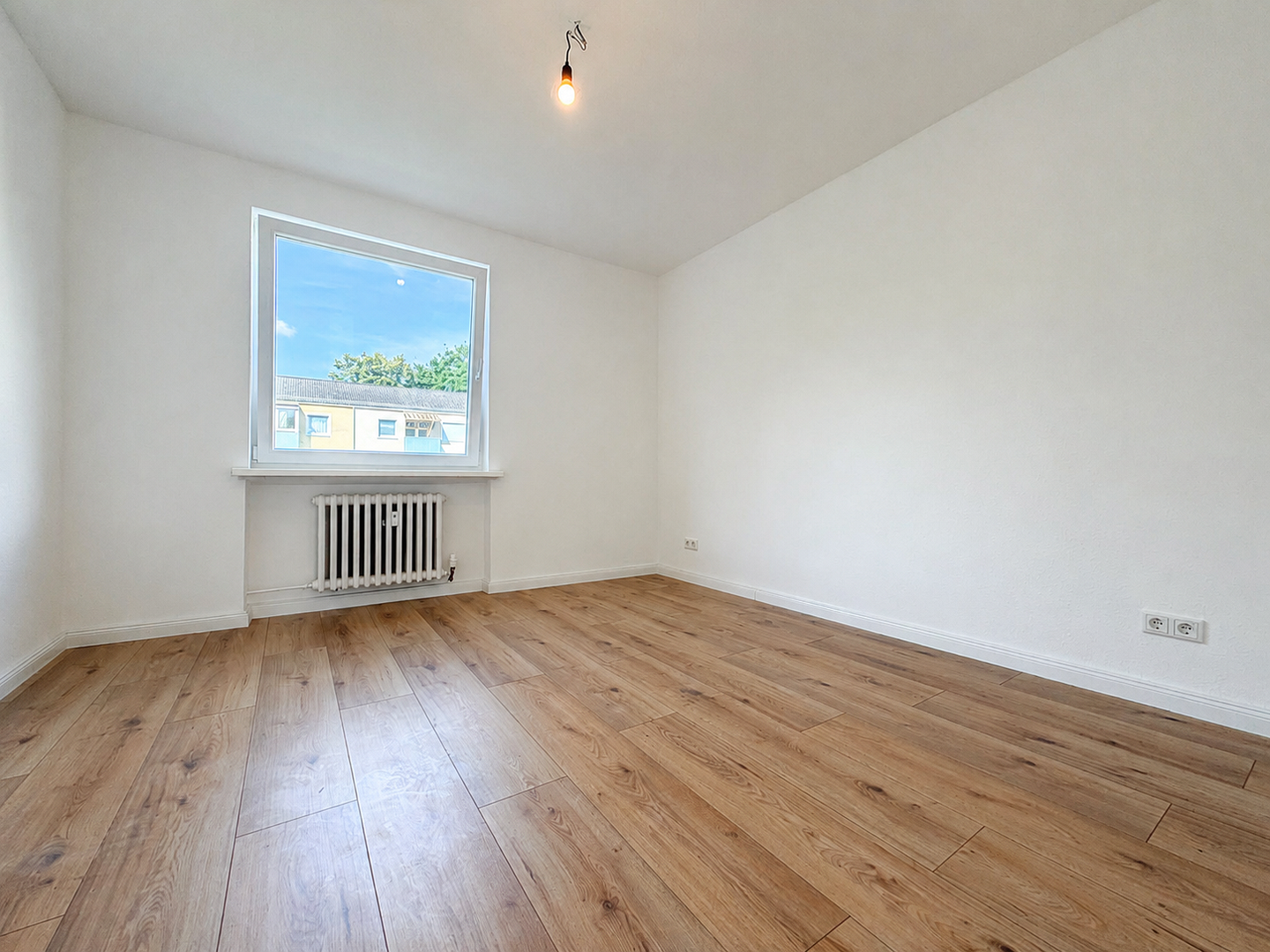 Freundliche 3-Zimmerwohnung mit Loggia & Stellplatz - Renoviert – Graubündener Straße 39, 28325 Bremen(Osterholz) – Vorschaubild 10