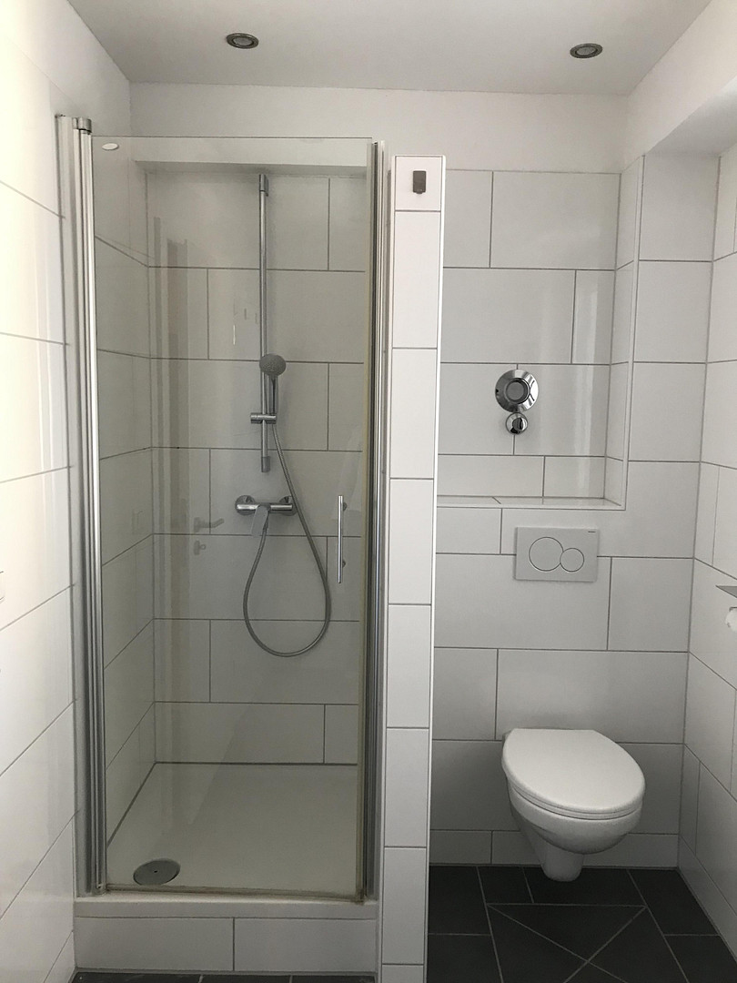 Top renovierte helle 3 ZW, WG geeignet, sehr gute Anbindung VGN – Nürnberg(Galgenhof) – Vorschaubild 4
