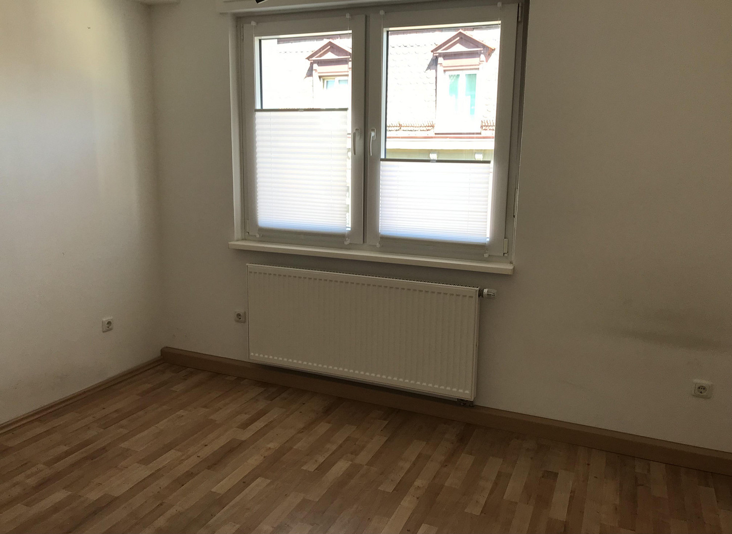 Top renovierte helle 3 ZW, WG geeignet, sehr gute Anbindung VGN – Nürnberg(Galgenhof) – Vorschaubild 9