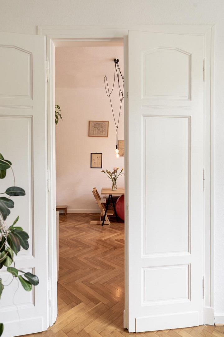 Altbau mit viel Platz in Düsseltal – Brehmstraße 73, 40239 Düsseldorf(Düsseltal) – Vorschaubild 2