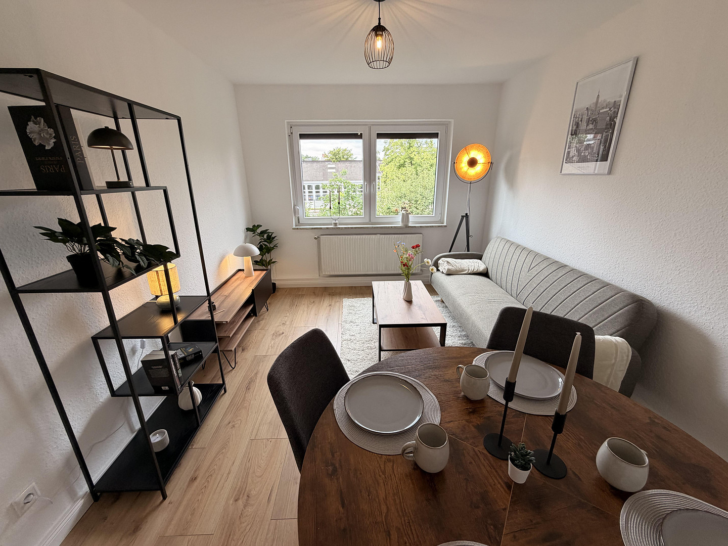 Sofort bezugsbereit: 2-Zimmerwohnung in modernisiertem Topzustand – Löhnhorster Straße 4, 28237 Bremen(Gröpelingen) – Vorschaubild 3