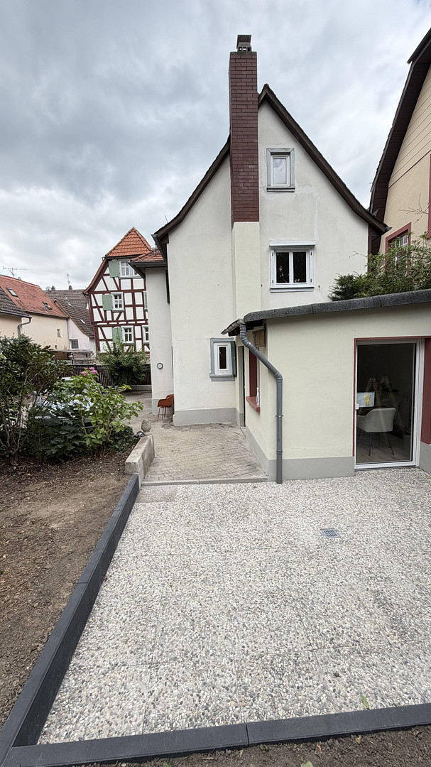 Traumhaftes Fachwerkhaus mit großem Grundstück und Terrasse – Frankfurt(Seckbach) – Vorschaubild 3