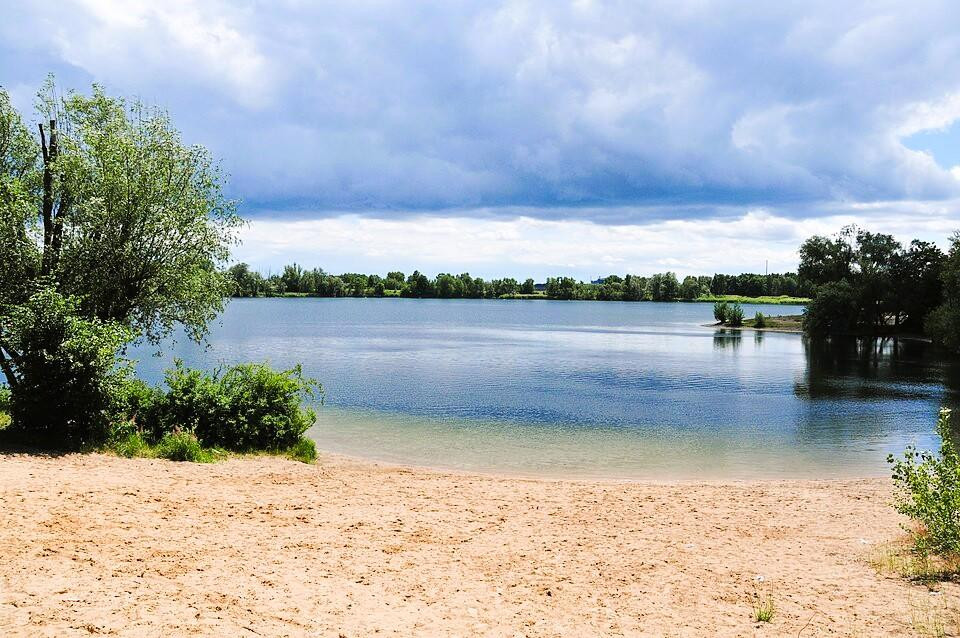 Mehrgenerationenhaus 371 m², Waldidyll am Flughafensee + Aufstockungspotenzial um 155 m² – Sterkrader Straße 1, 13507 Berlin - Tegel(Tegel) – Vorschaubild 11