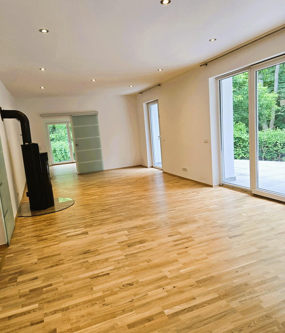 Mehrgenerationenhaus 371 m², Waldidyll am Flughafensee + Aufstockungspotenzial um 155 m² – Sterkrader Straße 1, 13507 Berlin - Tegel(Tegel) – Vorschaubild 3