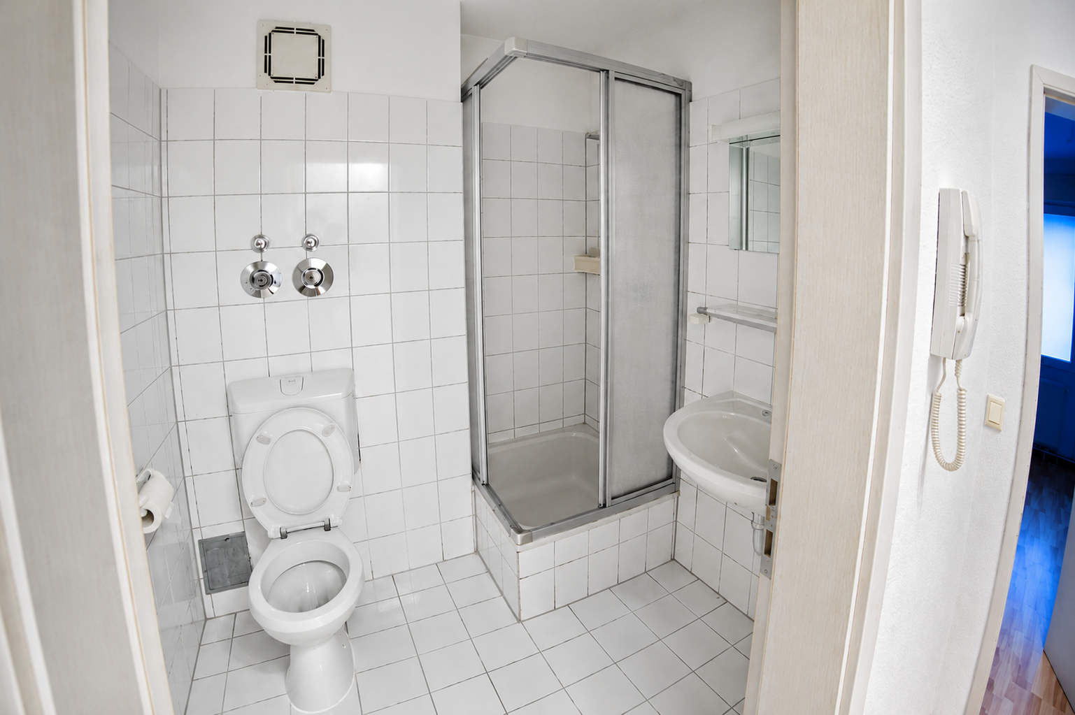Modernes/ruhiges 1-Zimmer-Appartement mit Einbauküche in zentraler Lage in Fürth – Lange Straße 74, 90762 Fürth – Vorschaubild 8
