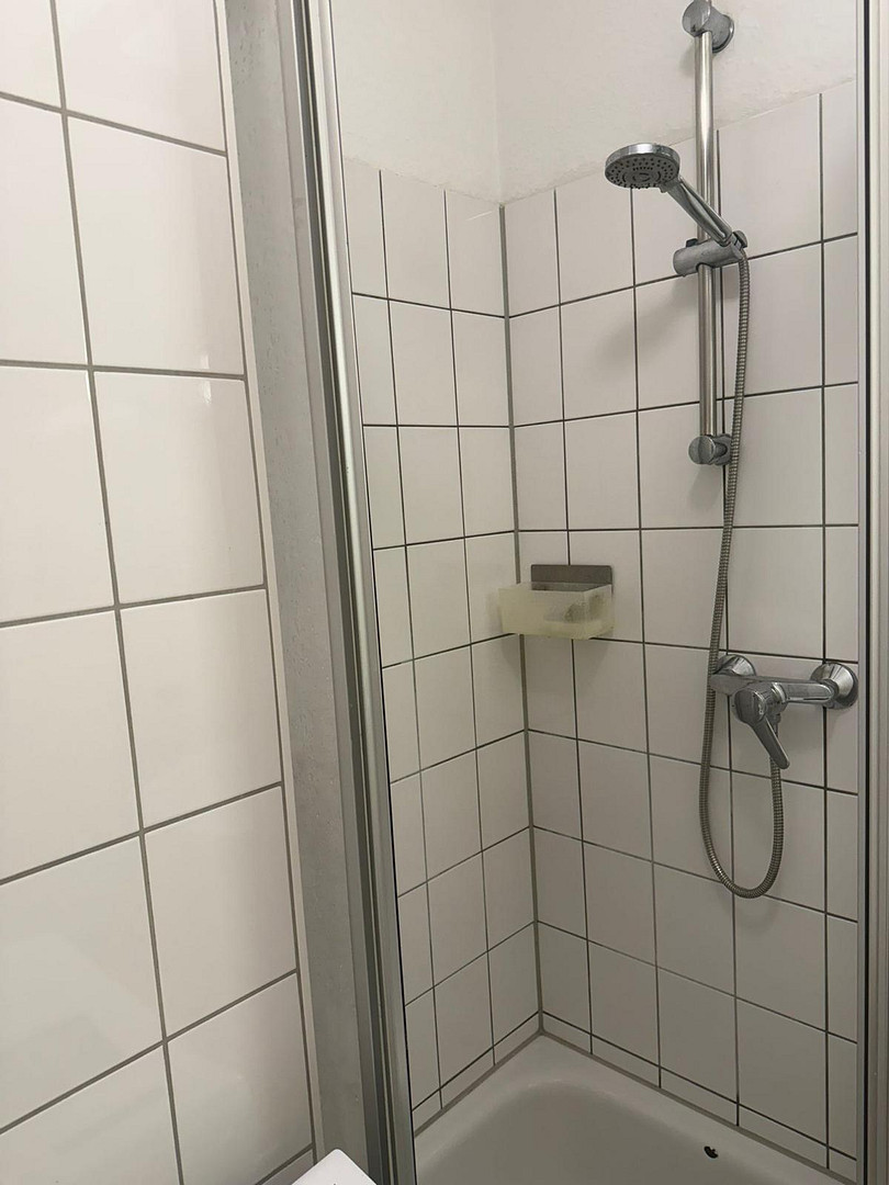 Modernes/ruhiges 1-Zimmer-Appartement mit Einbauküche in zentraler Lage in Fürth – Lange Straße 74, 90762 Fürth – Vorschaubild 10