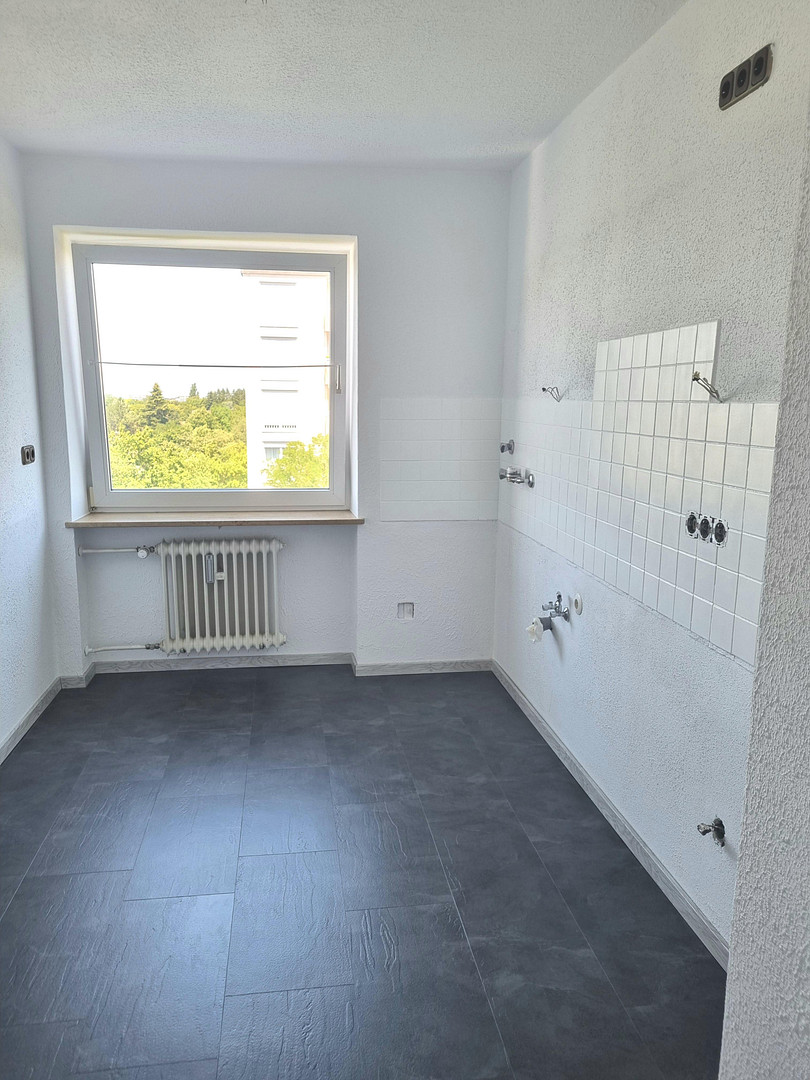 !!!PROVISIONSFREI!!! Frisch renovierte 3-Zimmer-Wohnung in München-Hadern/Blumenau – 80689 München(Hadern) – Vorschaubild 2