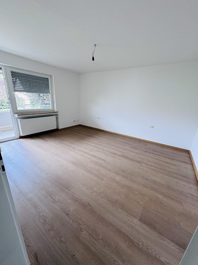 Attraktive, frisch renovierte Doppelhaushälfte in ruhiger Lage von Unterpfaffenhofen – Germering(Unterpfaffenhofen) – Vorschaubild 12