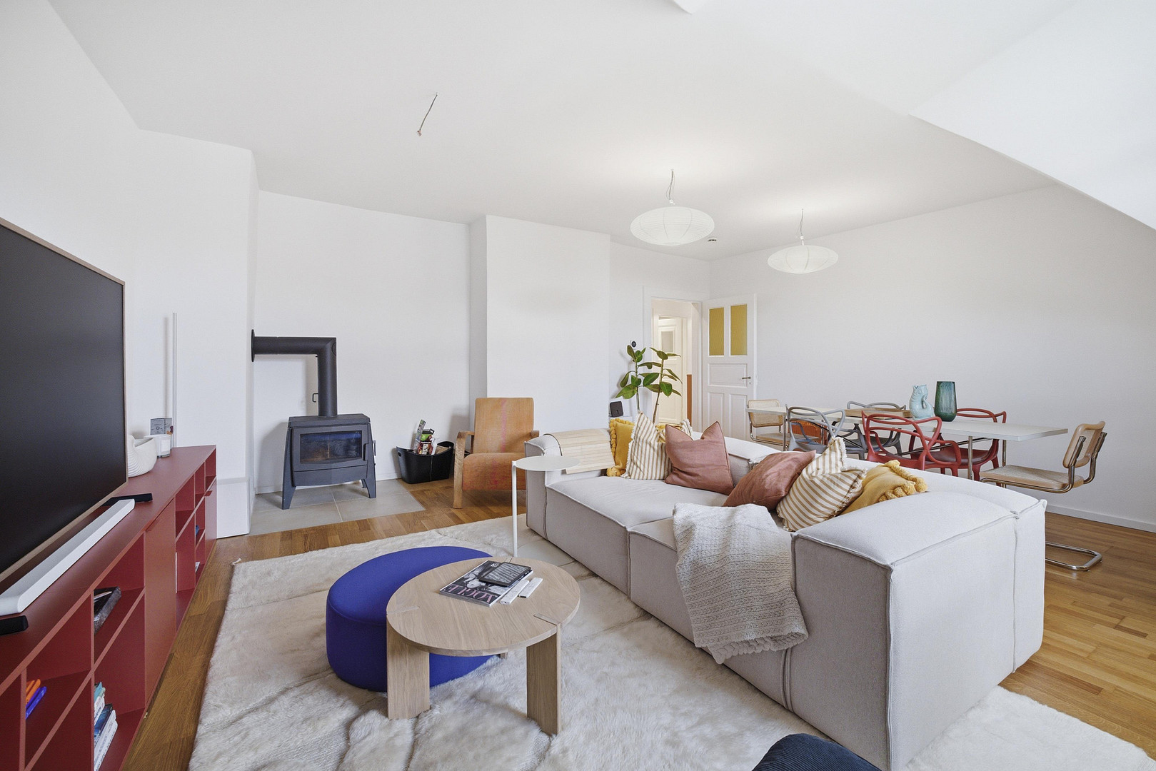 Schönstes Schwabing -kernsanierte DG-Wohnung in denkmalgeschütztem Altbau – Herzogstraße 89, 80796 München(Schwabing) – Vorschaubild 2