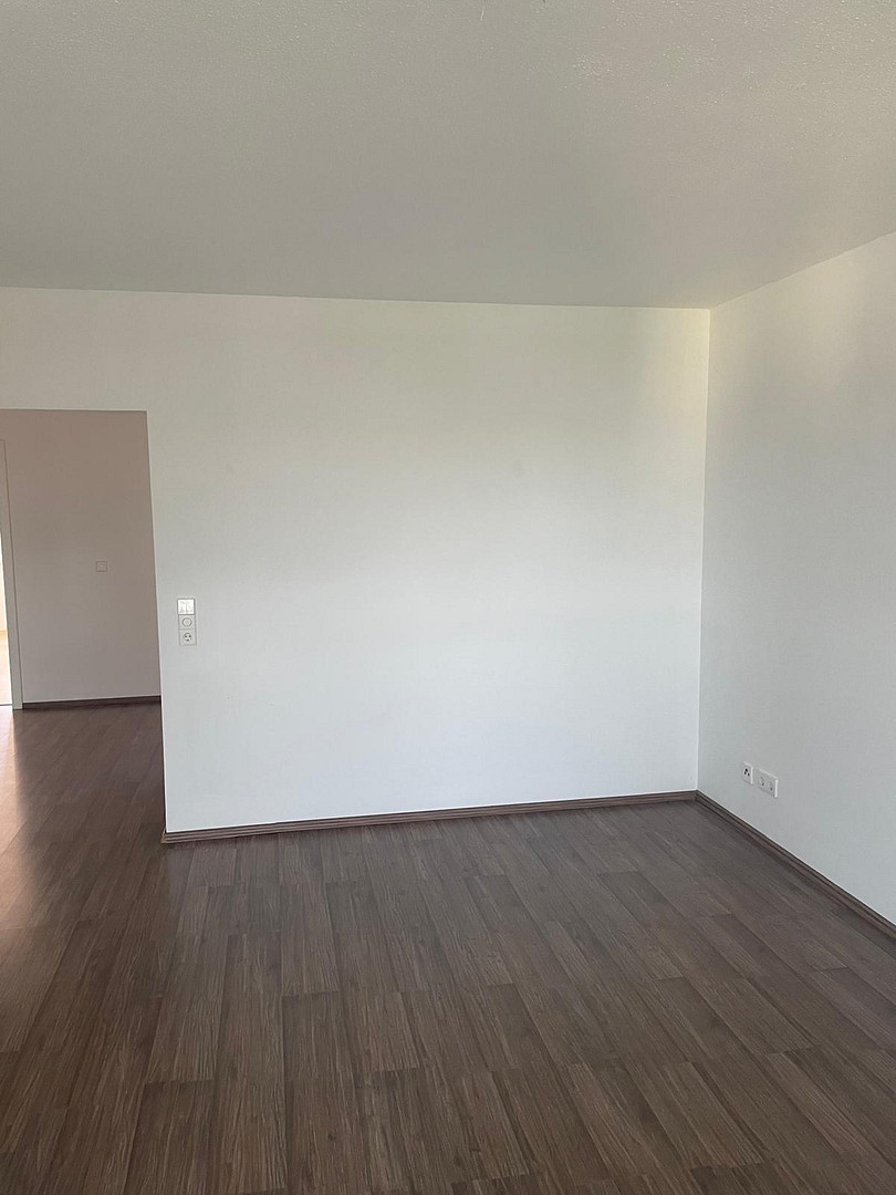 3-Zimmer-Wohnung mit Balkon und TG Stellplatz