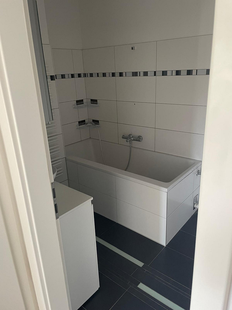 3-Zimmer-Wohnung mit Balkon und TG Stellplatz – Pillauer Straße 8, 75181 Pforzheim – Vorschaubild 8