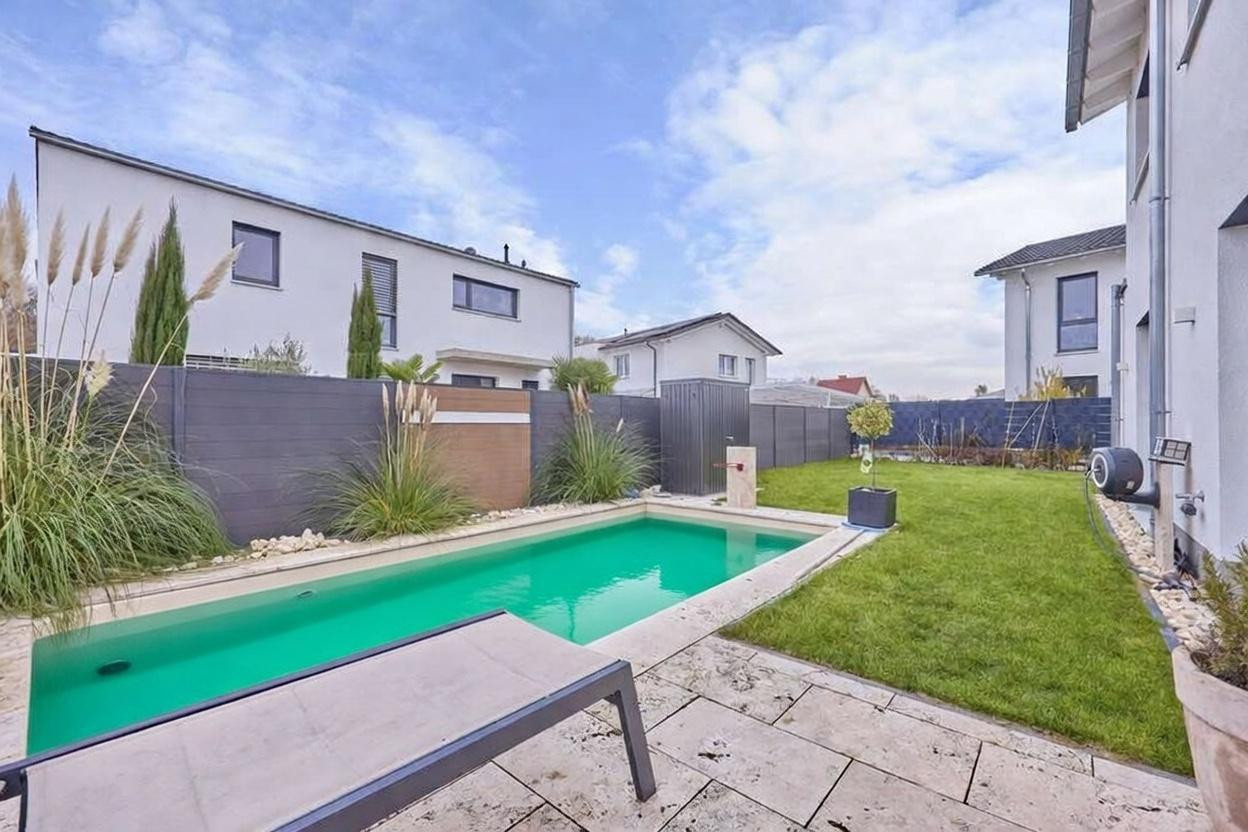 LU Melm | Modernes u. klimatisiertes Einfamilienhaus mit Pool & Garten – 67071 Ludwigshafen am Rhein(Melm-Notwende) – Vorschaubild 12