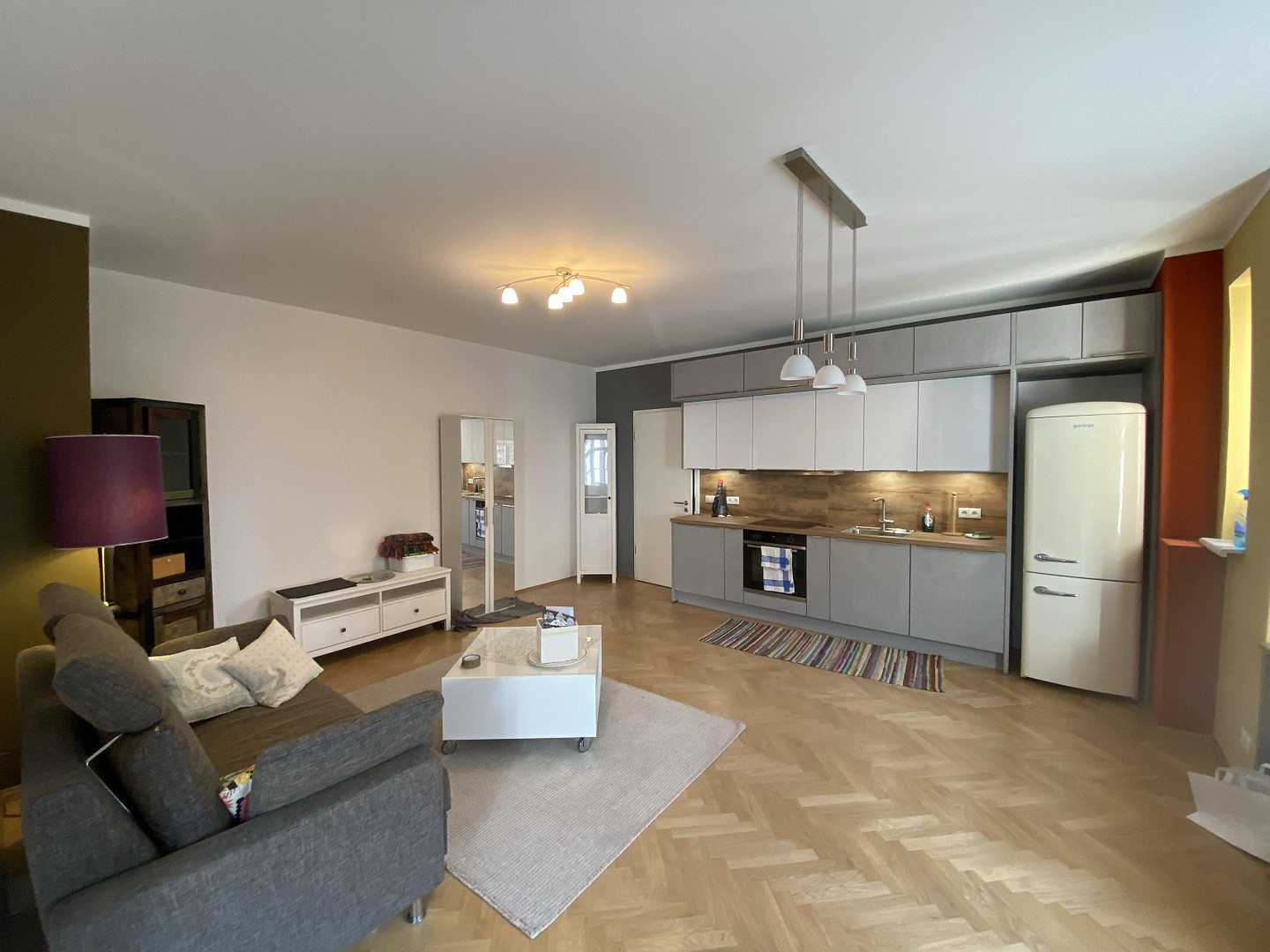 2 Zimmer Wohnung im sanierten Altbau in Neuhausen (teilmöbliert) – Donnersbergerstr. 10, 80634 München(Neuhausen) – Vorschaubild 10