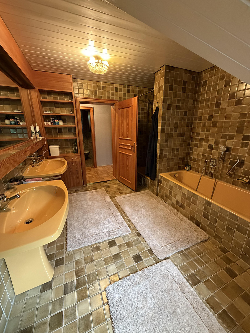 Wohnen mit Charakter: Charmantes Einfamilienhaus mit großem Garten & Kamin – Gebenbach – Vorschaubild 22