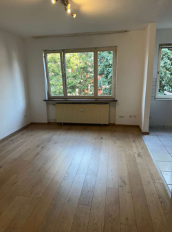 Neustadt: bezugsfreie 2 Zimmer ETW mit Balkon im beliebten "Flüsseviertel" in der Bremer Neustadt – Bremen(Neustadt) – Vorschaubild 3