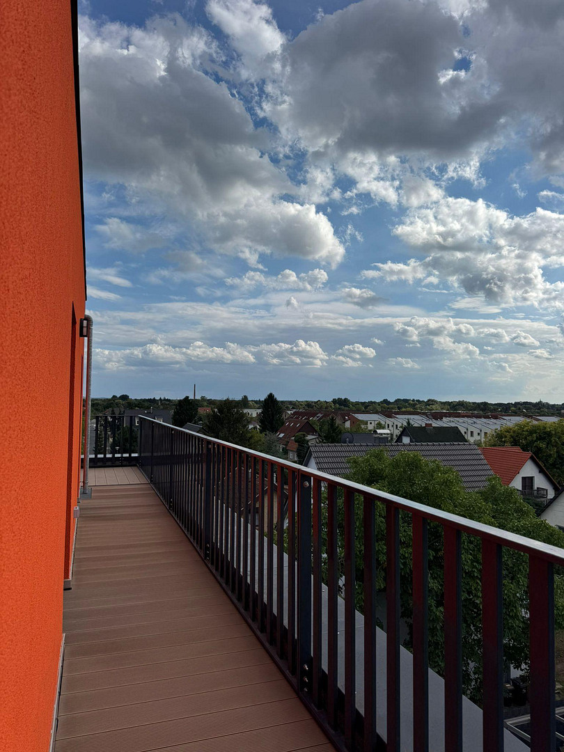 3 Zi Penthouse Whg, 89 m², ca. 52 m² Terrasse, Klimaanlage, flexible Raumaufteilung, B16 – Foto 3