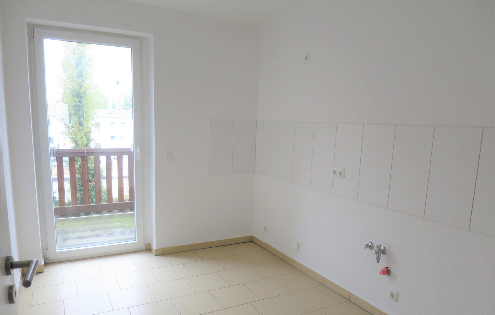 Hochwertige und Schöne 2-Raumwohnung in guter Lage mit EBK – Oldenburger Straße 1, 39124 Magdeburg(Neue Neustadt) – Vorschaubild 4