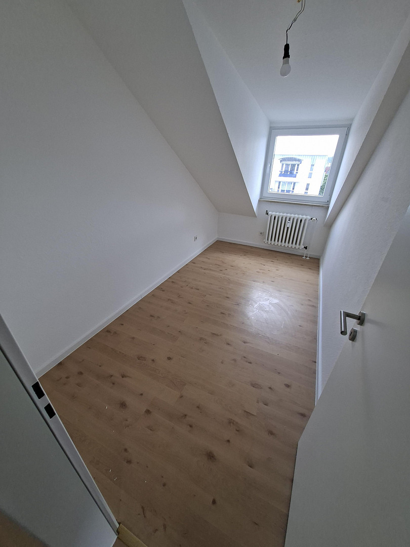 Helle 3-Zi-Whg/Fußgängerzone Hauptstraße/provisionsfrei – Haupstr. 48, 42651 Solingen – Vorschaubild 10