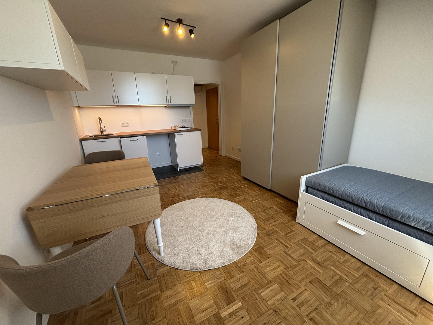 Erstbezug nach Sanierung – Ruhiges 1-Zimmer-Apartment in zentraler Lage – München(Schwabing) – Vorschaubild 6