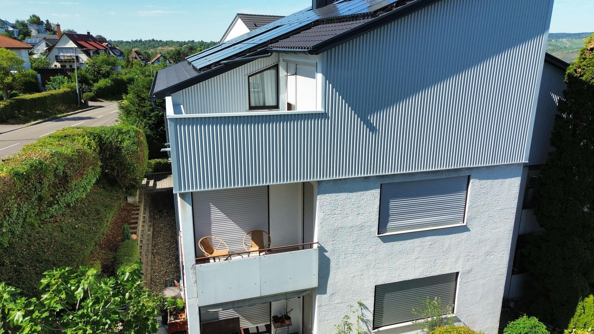 Erstbezug nach Kernsanierung: 4-Zimmer-Wohnung mit PV-Mieterstrom & TG-Stellplatz in S-Heumaden – 70619 Stuttgart(Heumaden) – Vorschaubild 2