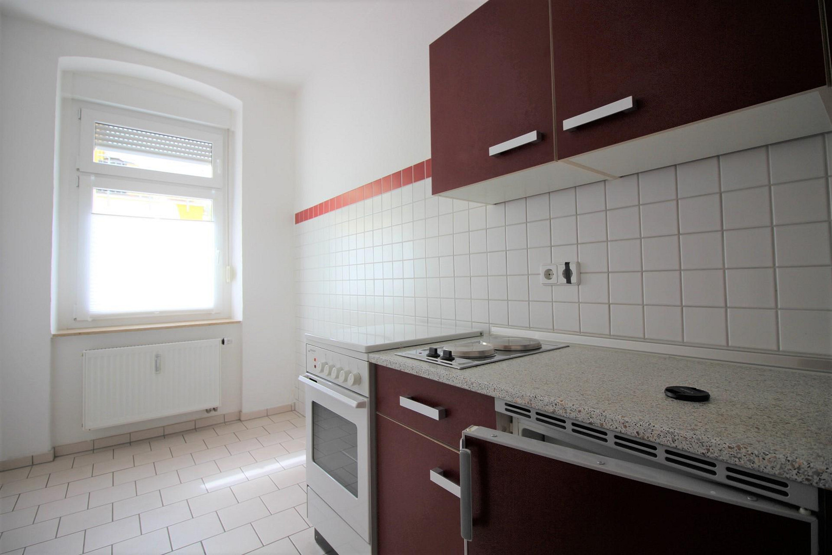 Schöne, helle, 1-Raum-Wohnung mit EBK nähe Uniklinik – Magdeburg(Sudenburg) – Vorschaubild 2