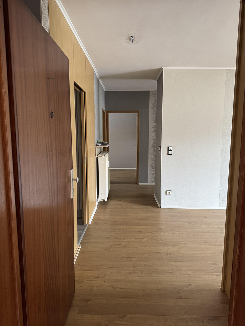 4-Zimmer-Erdgeschosswohnung mit Balkon, Garage und Gartennutzung in ruhiger Lage, Haibach – 63808 Haibach – Vorschaubild 4