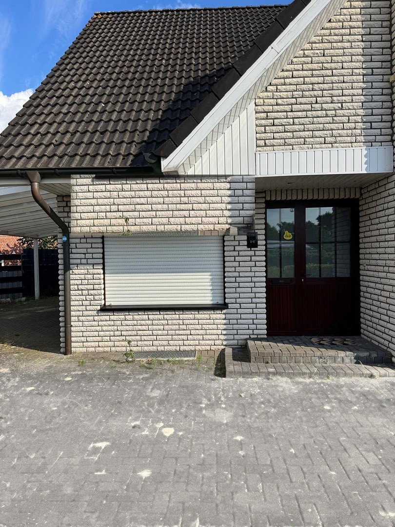 Freistehendes Zweifamilienhaus mit Bürotrakt und Garage – Lengerich – Vorschaubild 2