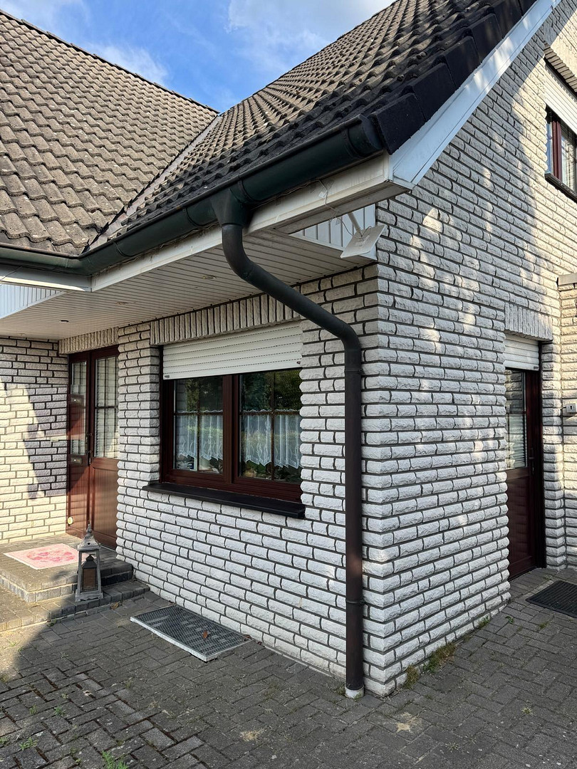 Freistehendes Zweifamilienhaus mit Bürotrakt und Garage – Lengerich – Vorschaubild 4