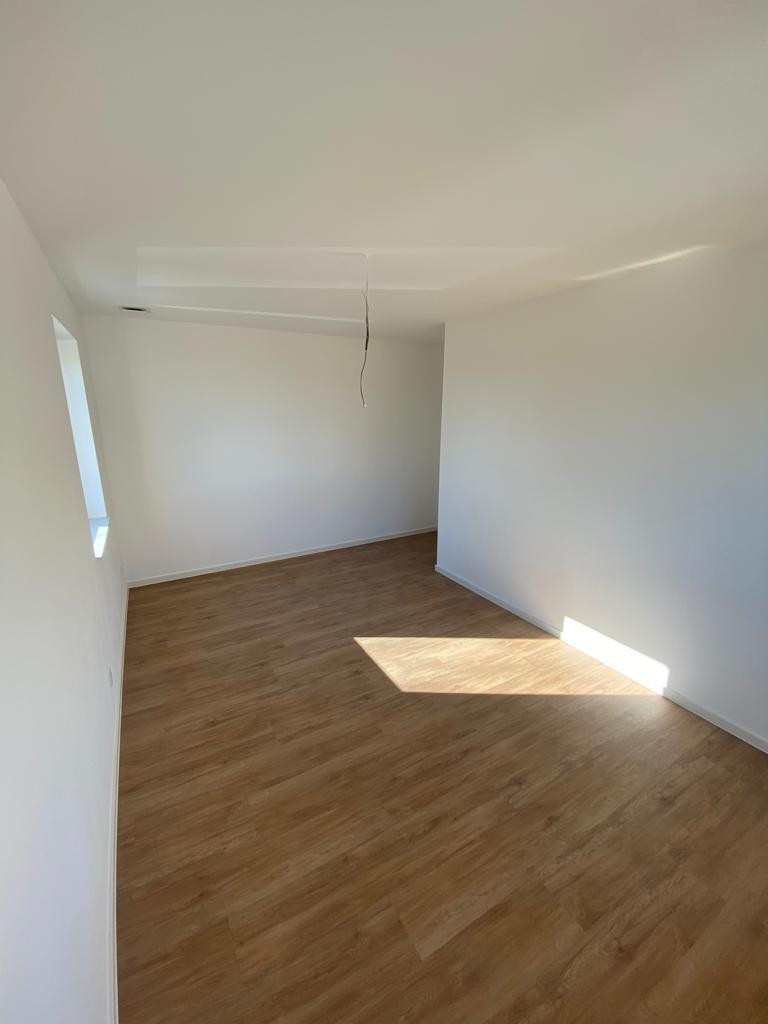 Moderne 3-Zimmer- Wohnung mit Tiefgaragenstellplatz & Balkon - Neubau aus 2022 – Traubenweg 2, 49090 Osnabrück(Pye) – Vorschaubild 6
