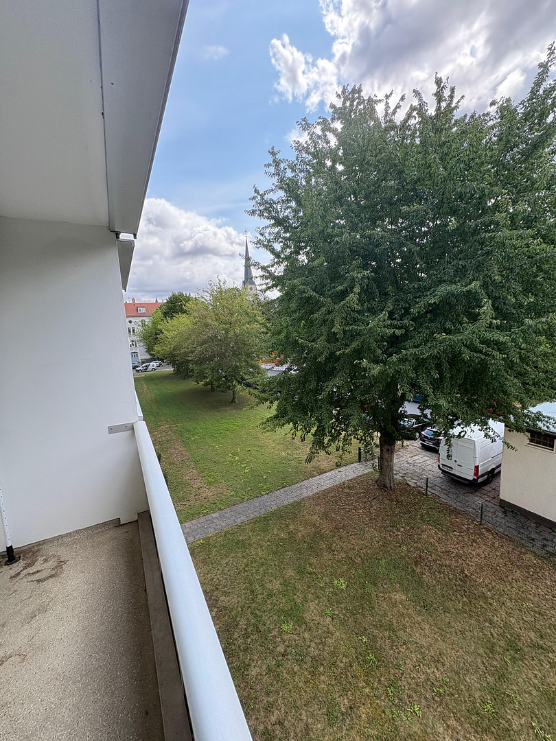 2,5-Zi.-ETW mit Süd-Balkon in ruhiger, grüner Lage – Magdeburg-Stadtfeld Ost – 39108 Magdbeurg(Stadtfeld) – Vorschaubild 9