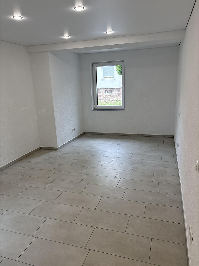 Kernsaniert & Bezugsfertig: Helle 3-Zimmer-Wohnung provisionsfrei abzugeben – Senefelder Straße 4, 75173 Pforzheim – Vorschaubild 6