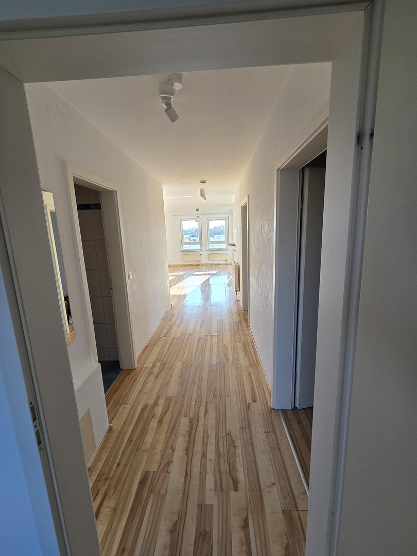 !!!PROVISIONSFREIE!!! Wohnung mit 4 Zimmern in ruhiger Lage zu verkaufen – Waldenbuch – Vorschaubild 15