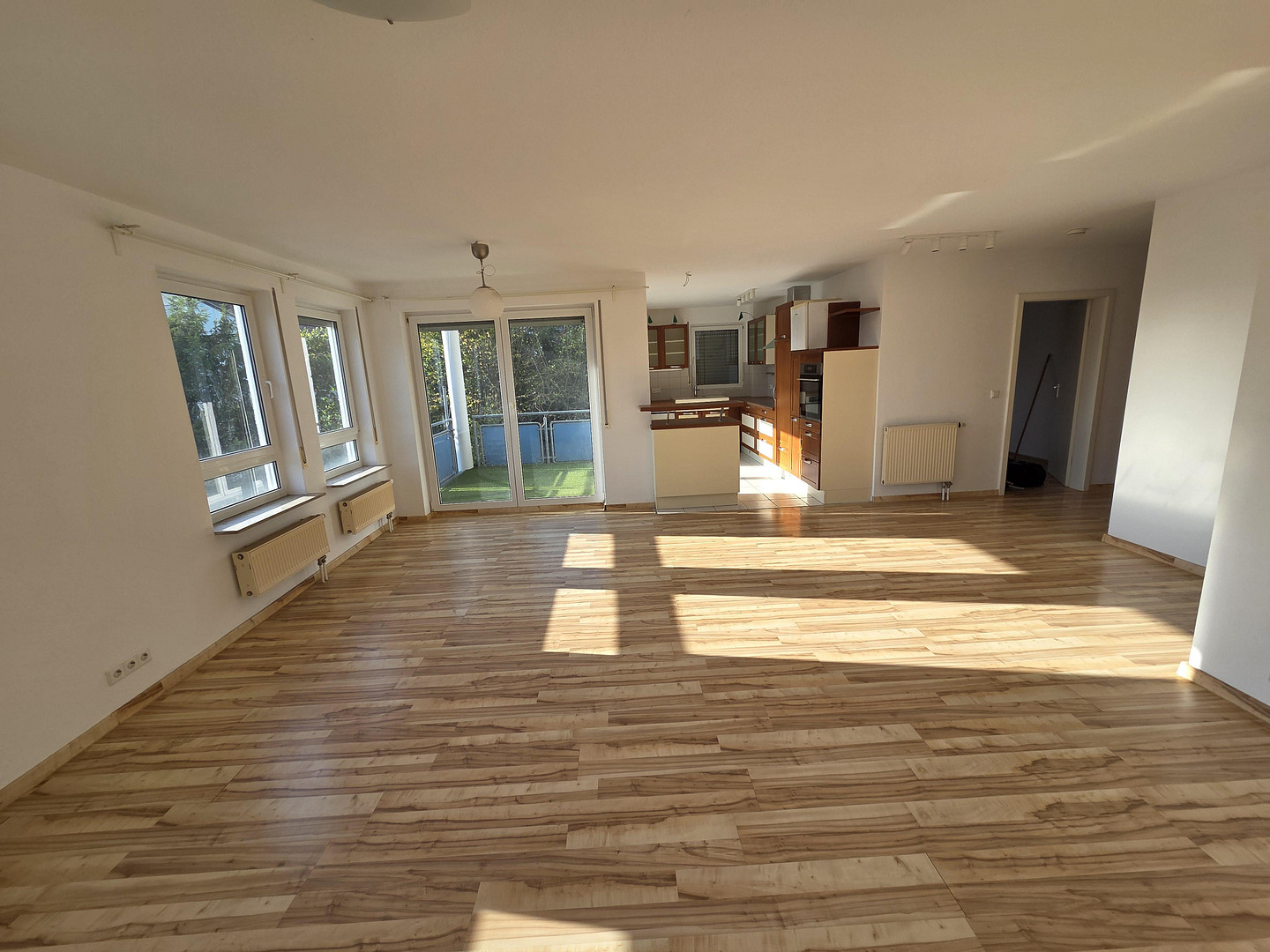 !!!PROVISIONSFREIE!!! Wohnung mit 4 Zimmern in ruhiger Lage zu verkaufen – Waldenbuch – Vorschaubild 12