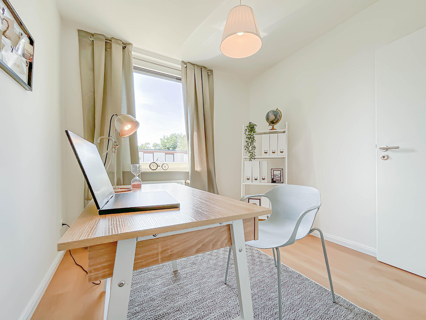 Familienfreundliches Reihenhaus mit Terrasse und Garten in Hamburg-Schnelsen – Hamburg(Schnelsen) – Vorschaubild 8