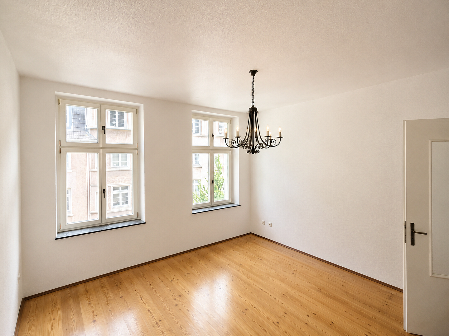 Frisch sanierte 3-Zimmer Altbauwohnung – 45145 Essen(Frohnhausen) – Vorschaubild 2