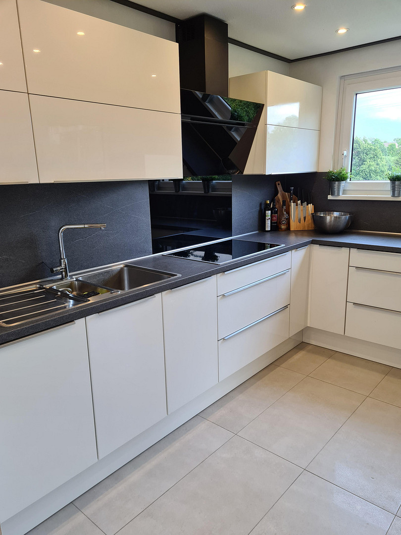 Modern sanierte 3,5-Zimmer-Wohnung mit Balkon, Garage & EBK | Eigennutzer oder ca. 6 % Rendite – Essen(Schönebeck) – Vorschaubild 4