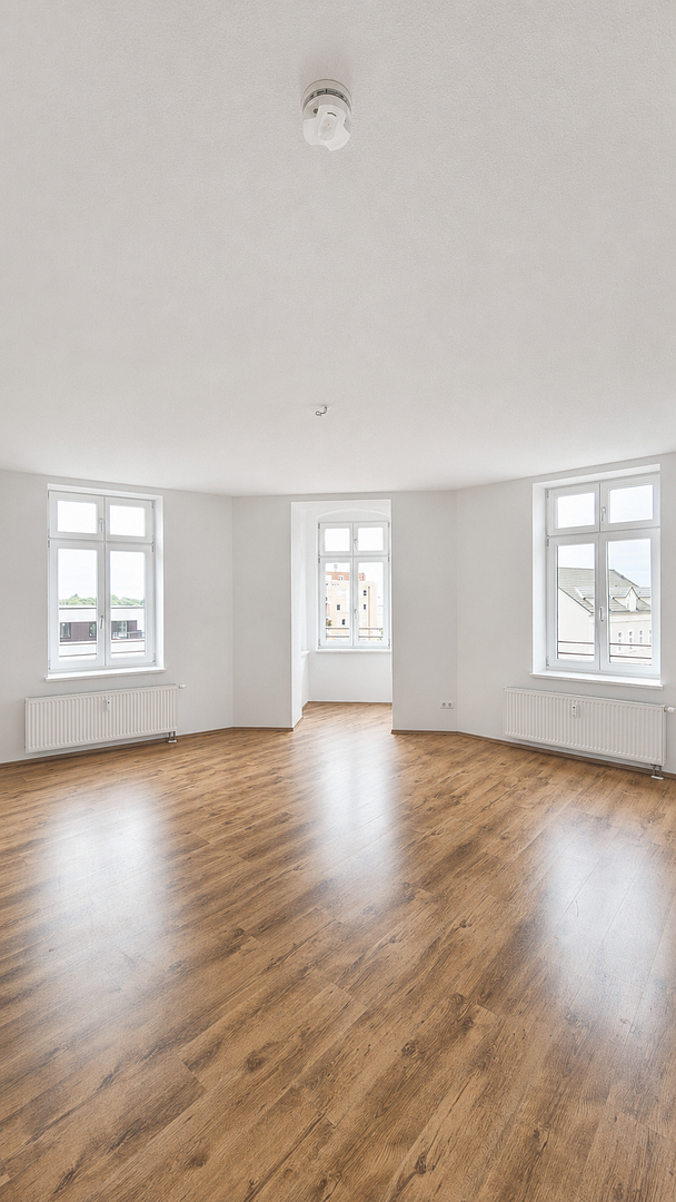 Wohnen an der Elbe -  helle 2 Raum Wohnung in der Schönebecker Straße, zentrumnah – Schönebecker Straße 35, 39104 Magdeburg(Buckau) – Vorschaubild 2