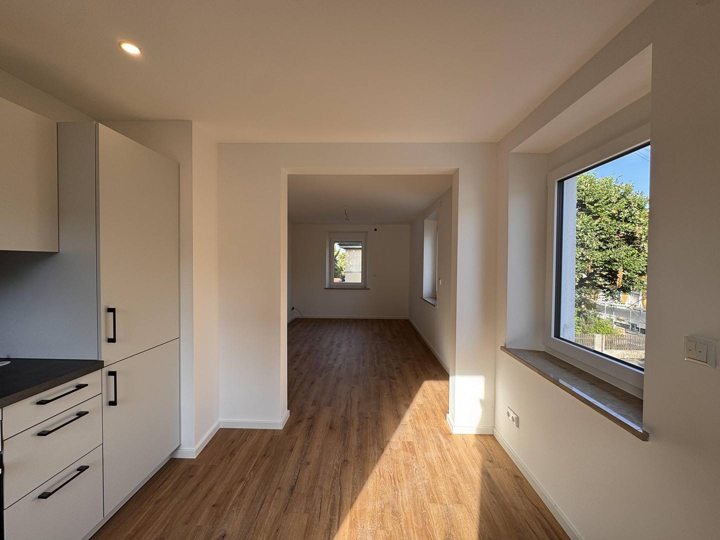 Moderne, sanierte 2,5-Zimmer-Wohnung im EG in Augsburg-Göggingen – Miltenbergstraße 18, 86199 Augsburg(Göggingen) – Vorschaubild 4