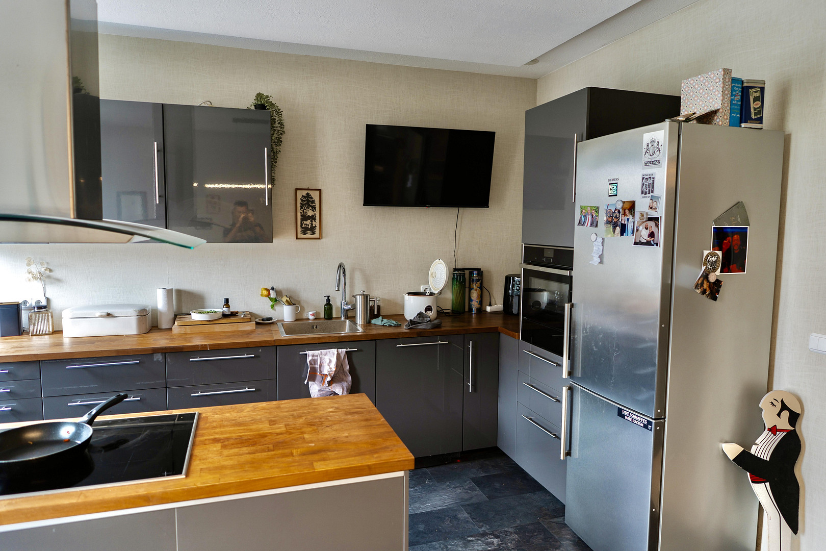 Attraktive Kapitalanlage: Modernisierte Eigentumswohnung im Westlichen Ringgebiet Braunschweig – Hugo-Lutter-Str. 9a, 38118 Braunschweig – Vorschaubild 2