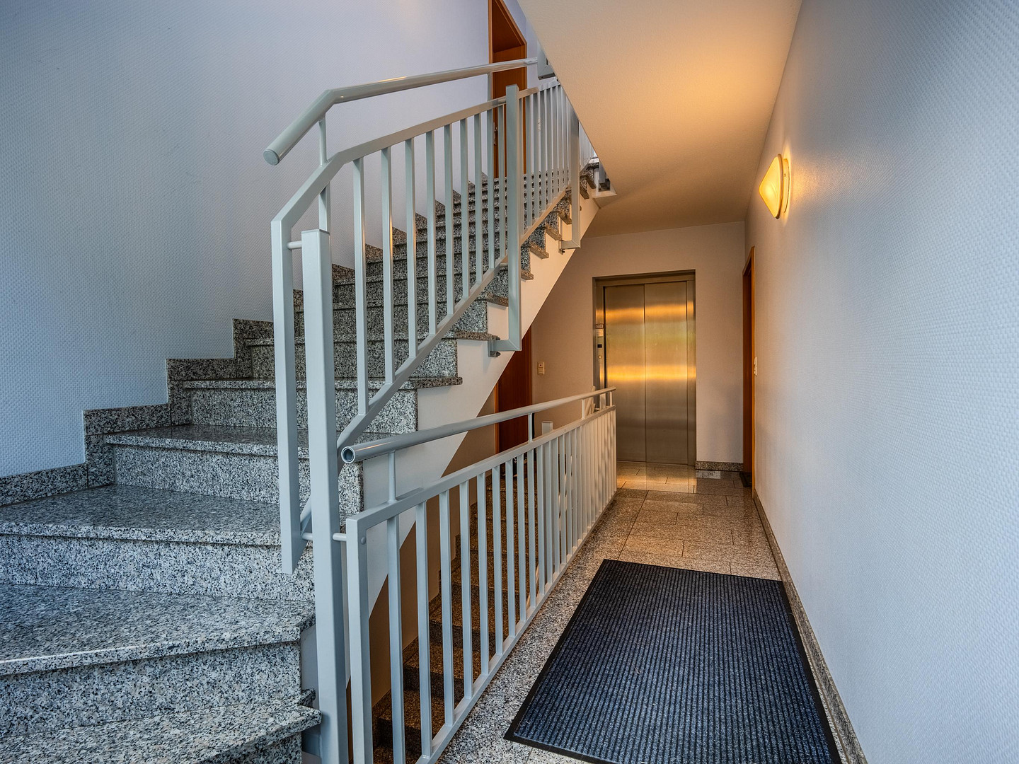 Erdgeschosswohnung mit großem Garten, sonniger Terrasse und zwei Tiefgaragenstellplätzen – 90768 Fürth-Dambach(Fürth) – Vorschaubild 14