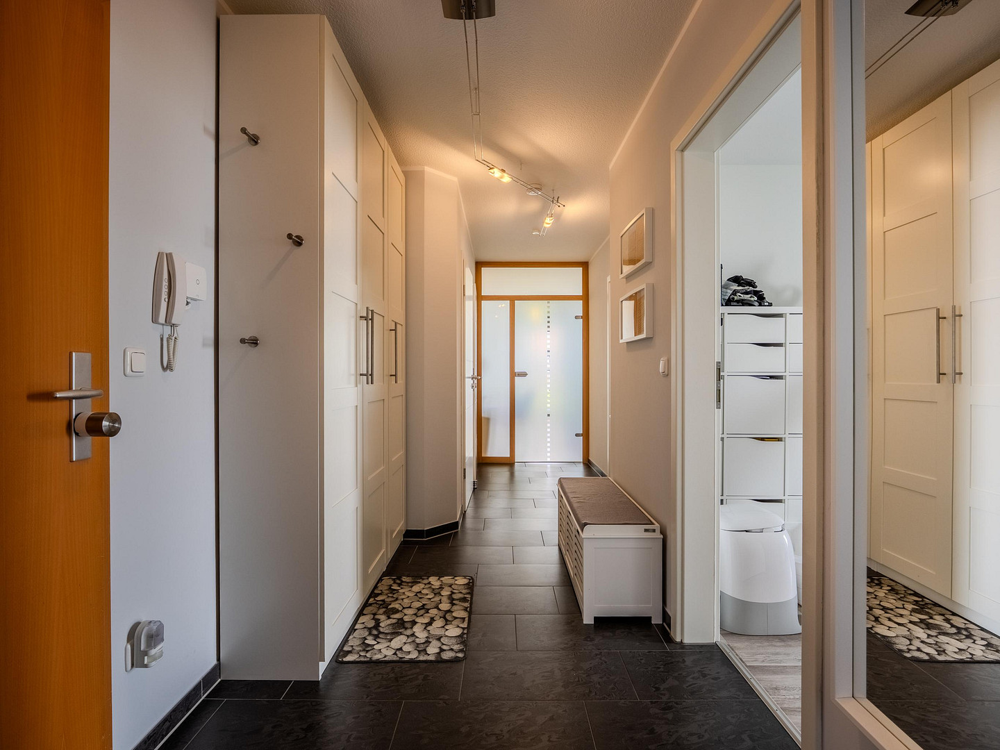 Erdgeschosswohnung mit großem Garten, sonniger Terrasse und zwei Tiefgaragenstellplätzen – 90768 Fürth-Dambach(Fürth) – Vorschaubild 12