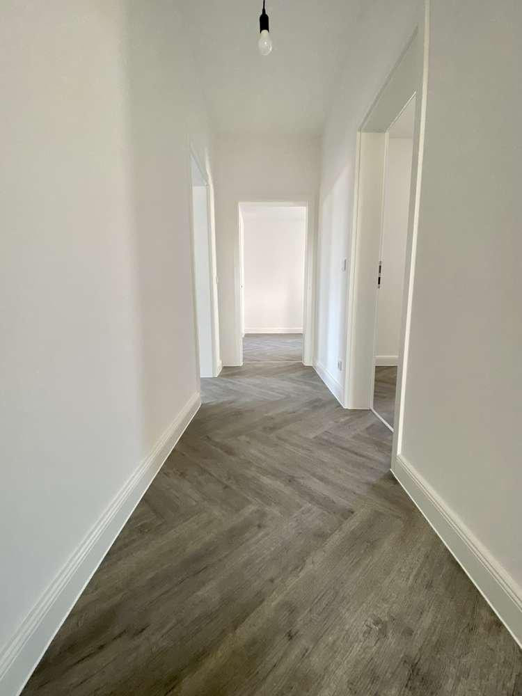 Sanierter Altbau in Buckau: 4,5 Zimmer, Balkon + Austritt, 4. OG ohne Aufzug – Thiemstraße 10, 39104 Magdeburg(Buckau) – Vorschaubild 9