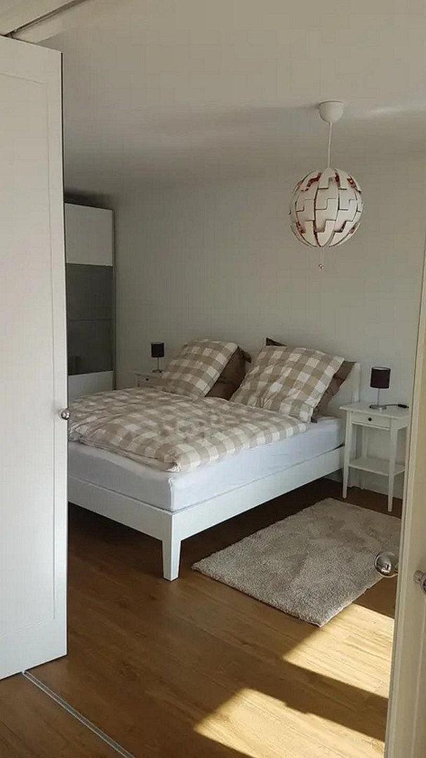 Viel Platz zum Entfalten: Gemütliches 2-Zimmer-Zuhause in Bogenhausen-Denning – München(Englschalking) – Vorschaubild 12