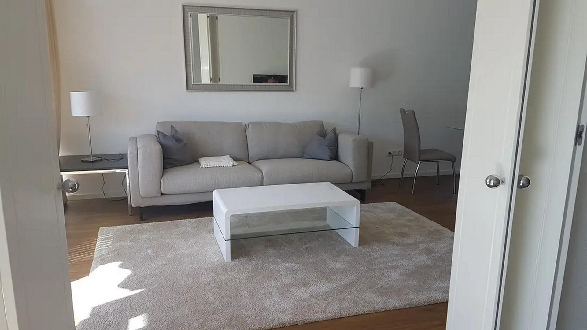 Viel Platz zum Entfalten: Gemütliches 2-Zimmer-Zuhause in Bogenhausen-Denning – München(Englschalking) – Vorschaubild 6