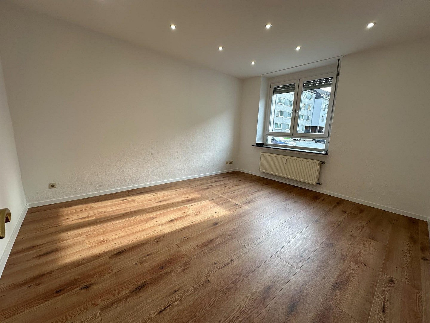 Renovierte 2-Zimmer Wohnung in Essen (inkl. Internet & TV) – Gladbecker Straße 300, 45326 Essen(Altenessen-Süd) – Vorschaubild 4