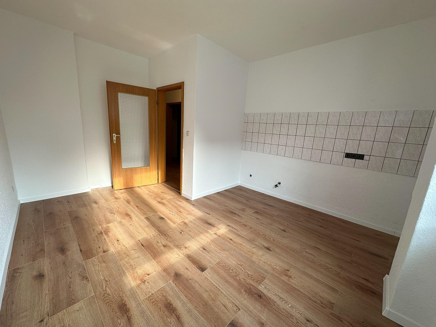 Renovierte 2-Zimmer Wohnung in Essen (inkl. Internet & TV) – Gladbecker Straße 300, 45326 Essen(Altenessen-Süd) – Vorschaubild 11