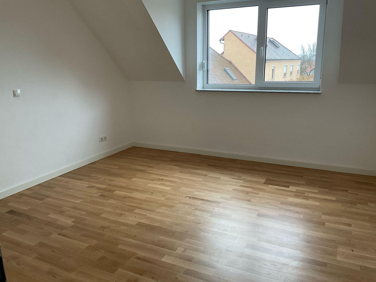 Viel Platz - Modernes Reiheneckhaus mit Garten in Frensdorf zu vermieten – Frensdorf – Vorschaubild 5