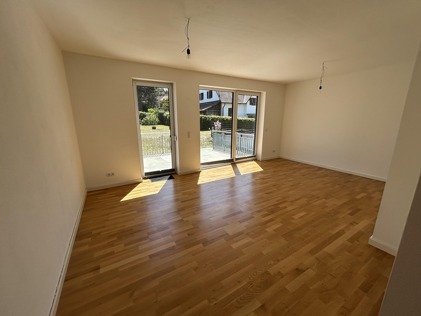 Viel Platz - Modernes Reiheneckhaus mit Garten in Frensdorf zu vermieten – Frensdorf – Vorschaubild 2